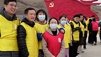 蘭州立正企業(yè)管理咨詢(xún)有限公司創(chuàng)辦于2007年，定位于提供各類(lèi)企業(yè)所需的咨詢(xún)和培訓(xùn)服務(wù)。

給予客戶(hù)高質(zhì)量的服務(wù)于高價(jià)值的回報(bào)，將自身打造成為“鷹的個(gè)人，雁的團(tuán)隊(duì)”的專(zhuān)業(yè)培訓(xùn)機(jī)構(gòu)。

公司基于對(duì)本土企業(yè)的深刻理解，以服務(wù)企業(yè)為宗旨，以專(zhuān)注、專(zhuān)業(yè)為向?qū)?，向企業(yè)提供具有針對(duì)性的培訓(xùn)。